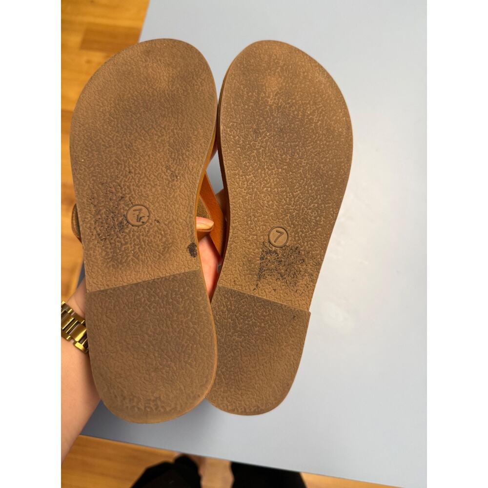 Universal Thread Women’s Sandals Size 7 Brown Braided Straps, Flip Flop - Picture 8 of 13